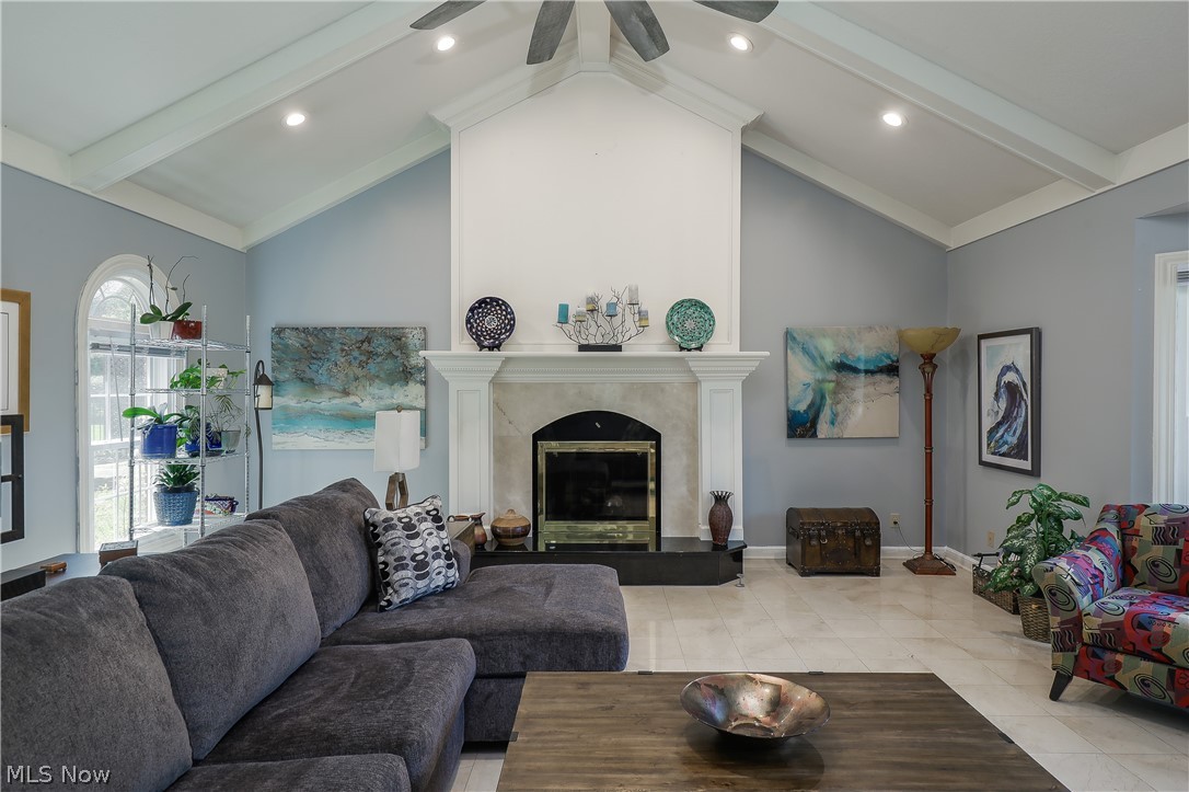 Foxchase Hills - Residential