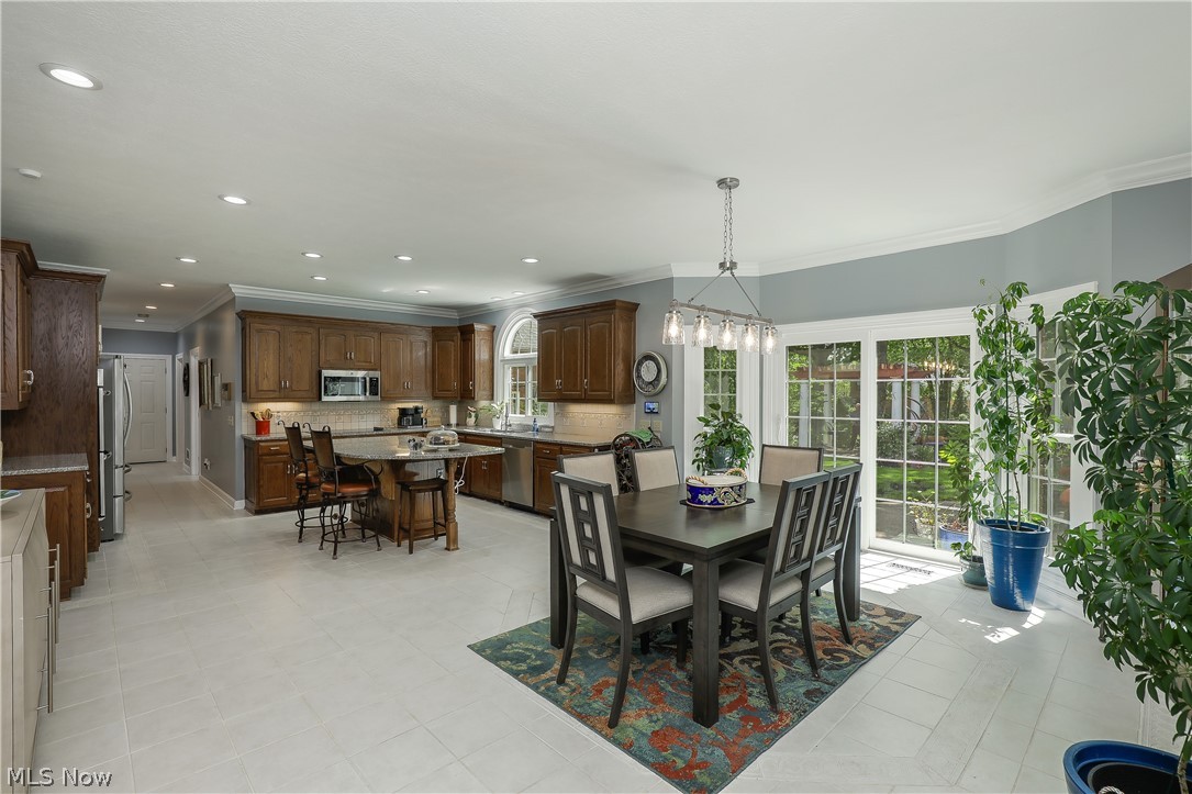 Foxchase Hills - Residential