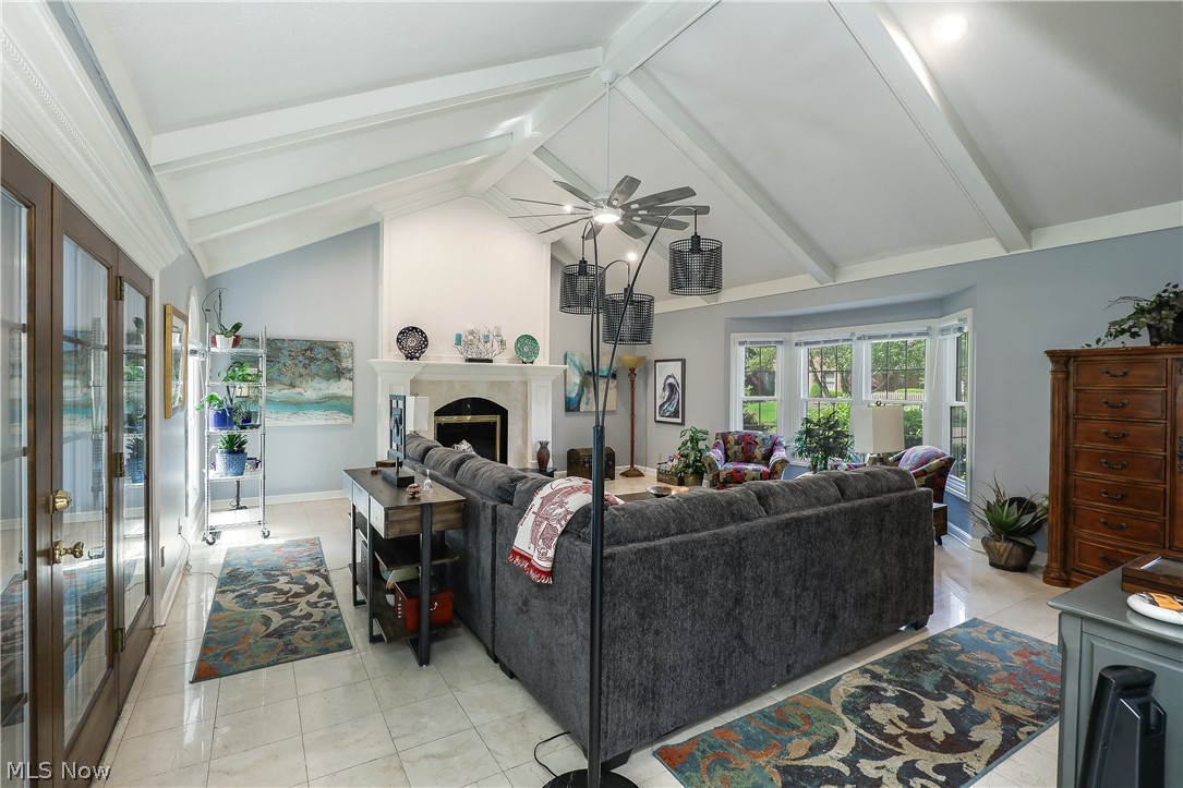 Foxchase Hills - Residential