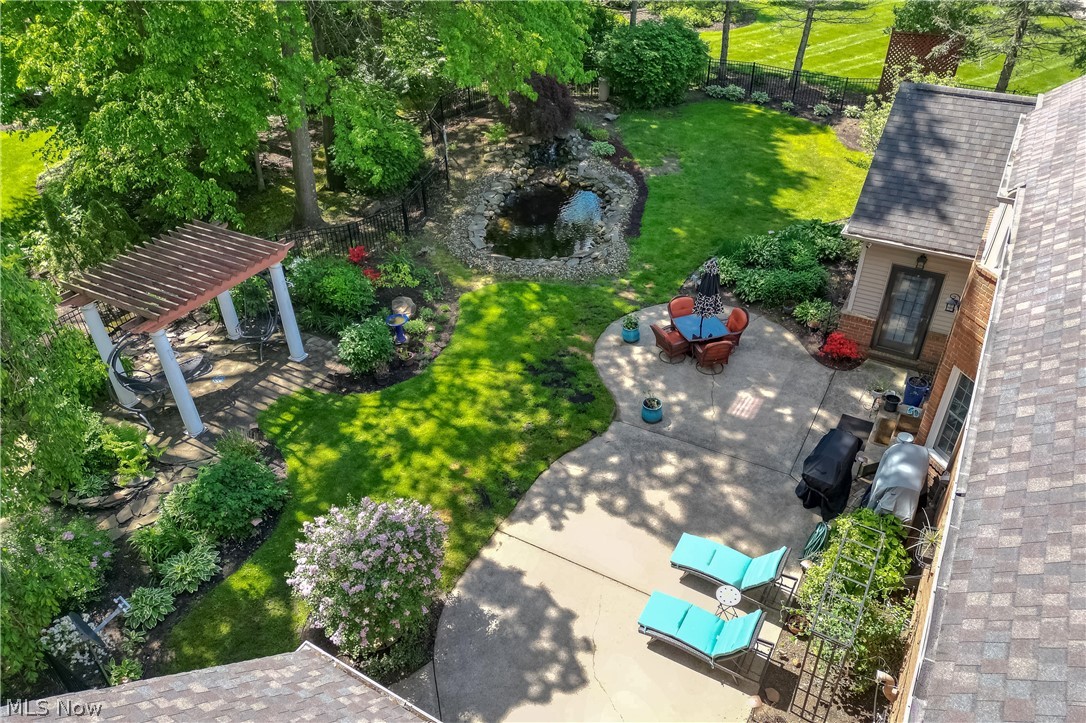 Foxchase Hills - Residential