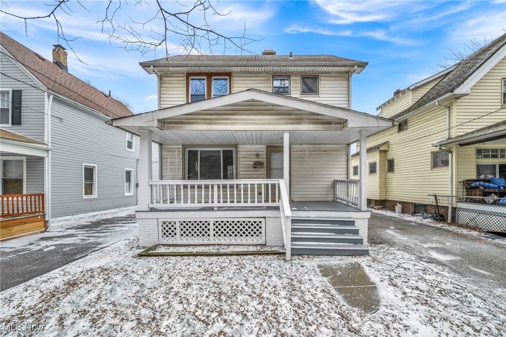 Photo of 2153 W 106th Street, Cleveland, OH 44102 (MLS # 5178458)