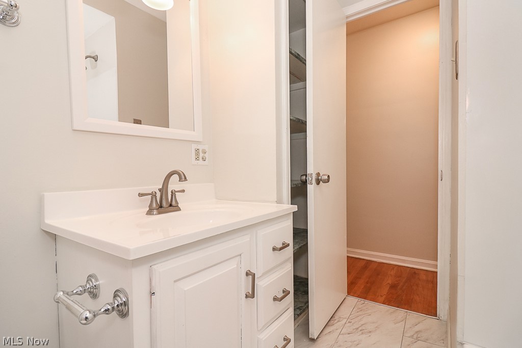 Crofton Overlook - Residential Lease