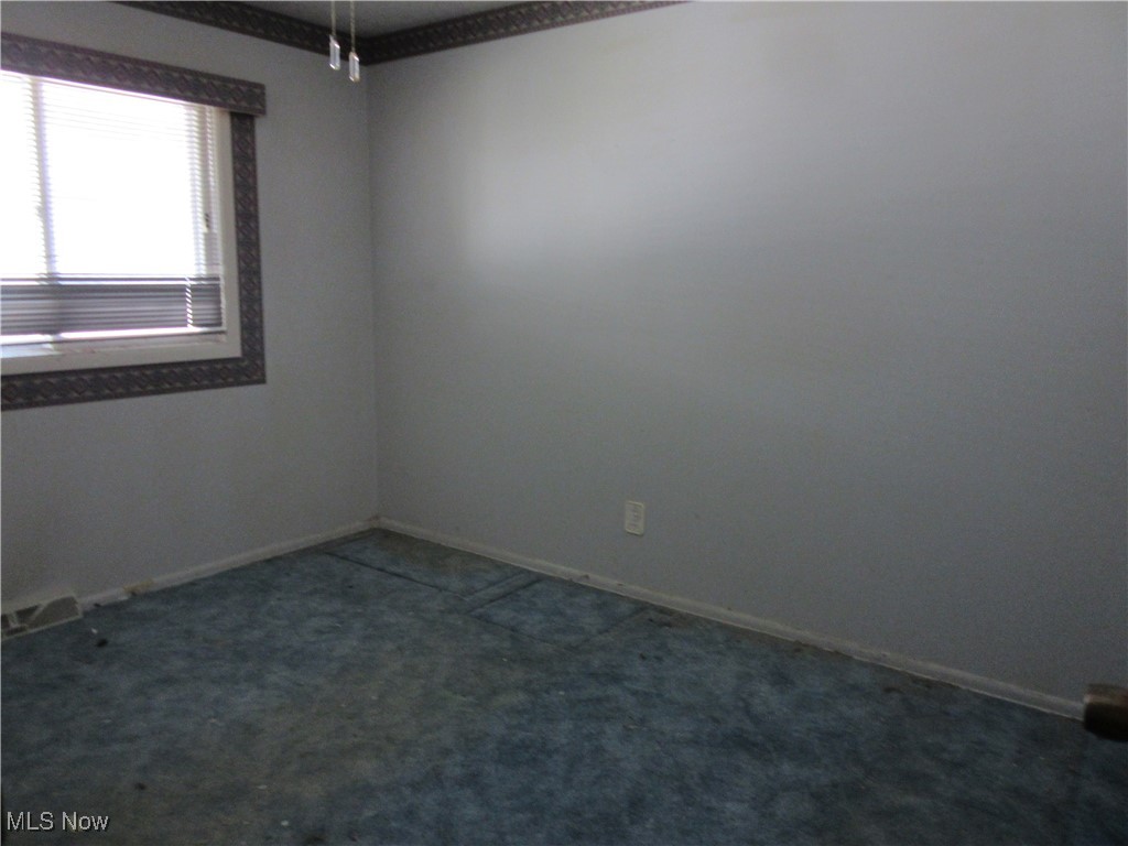 Wickliffe, Ohio 44092, United States, 3 Bedrooms Bedrooms, ,1 BathroomBathrooms,Residential,Active,197686