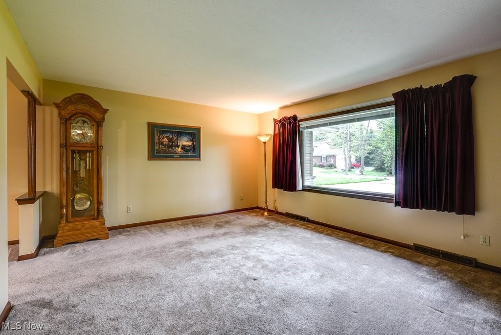 379 Knollwood Avenue, Tallmadge, Ohio image 11