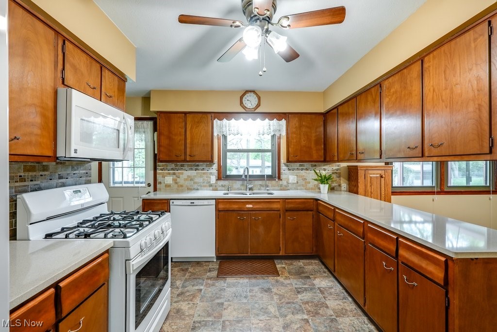 379 Knollwood Avenue, Tallmadge, Ohio image 4