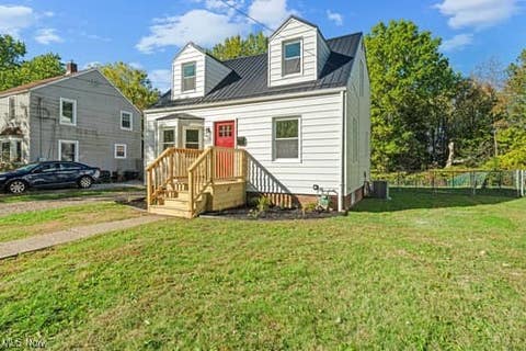 Photo for 1711 13th Street SE