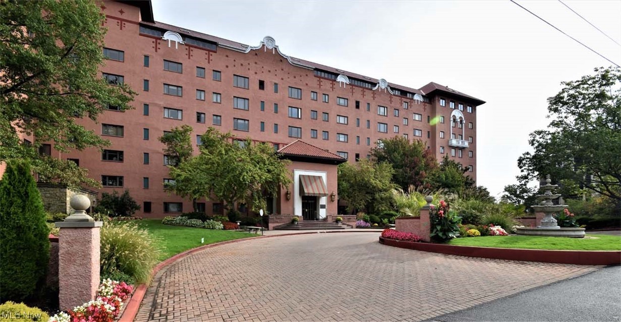 Westlake Condo - Residential