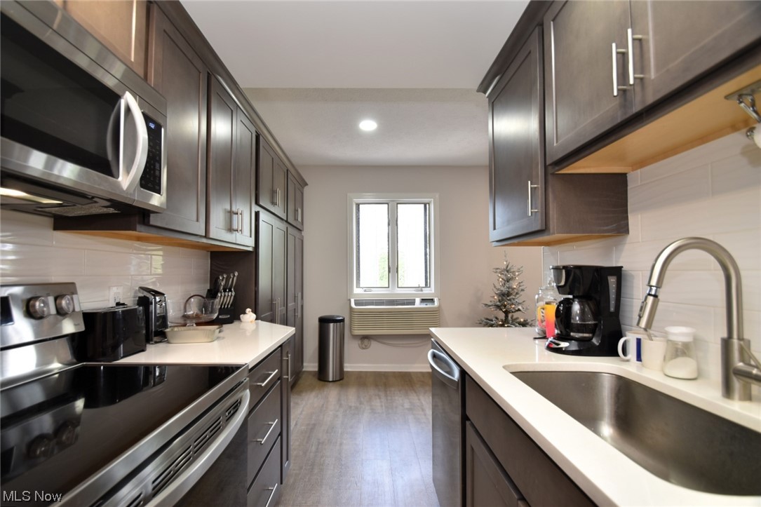 Westlake Condo - Residential