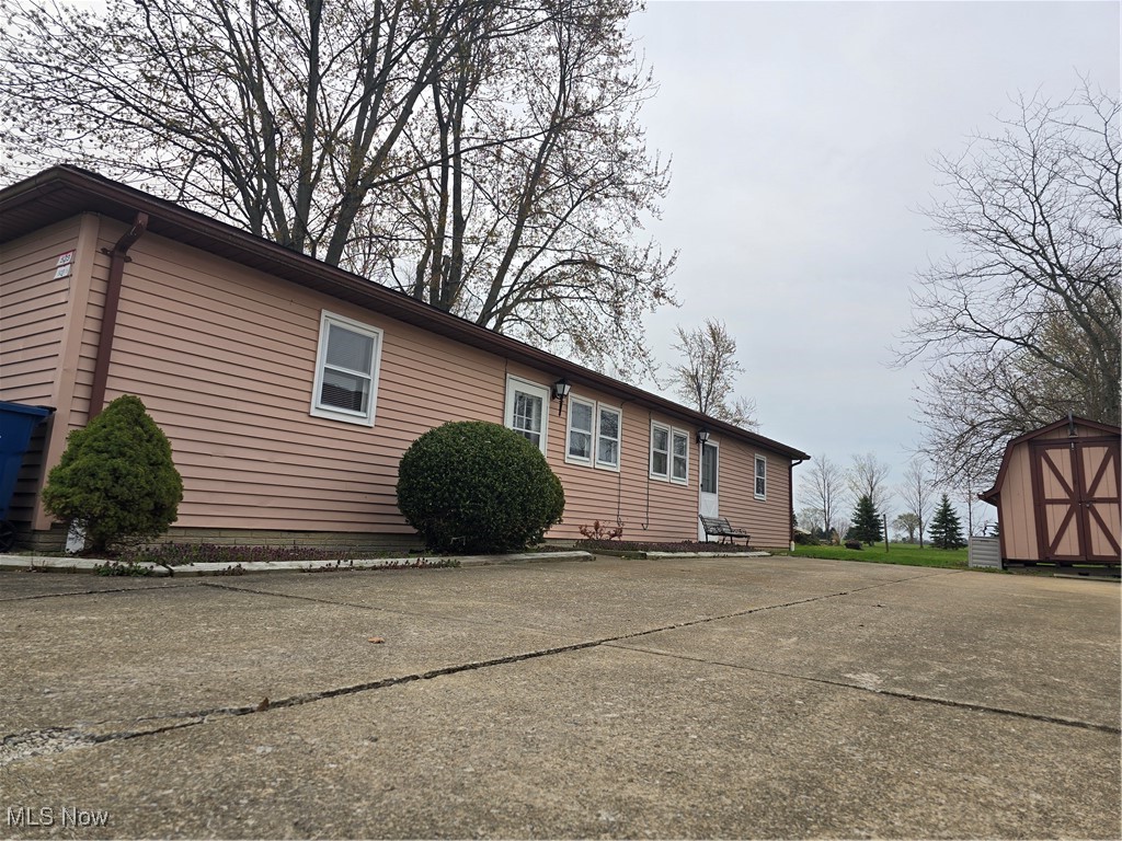 Rosewell & Hardy Add - Residential Income