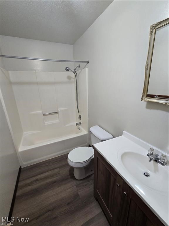 Rosewell & Hardy Add - Residential Income