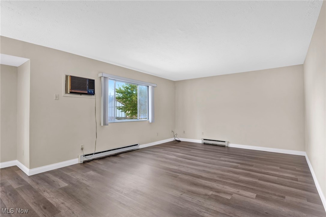 Pine Tree - Residential