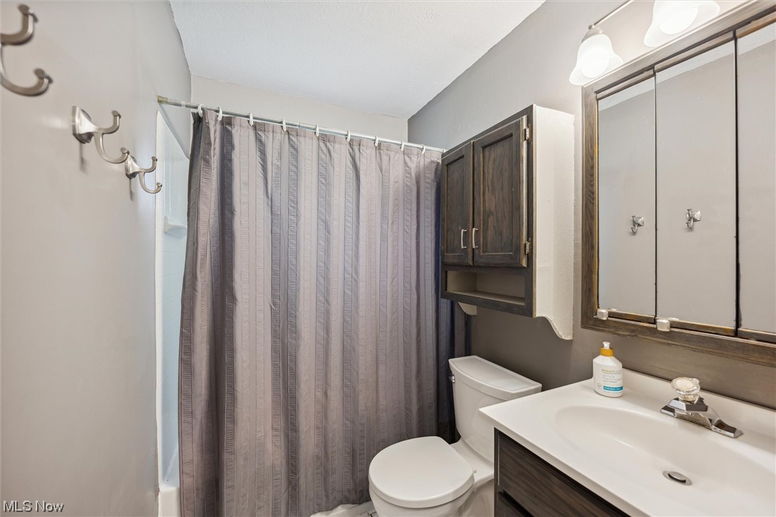 WEST POINT HOMES - Residential