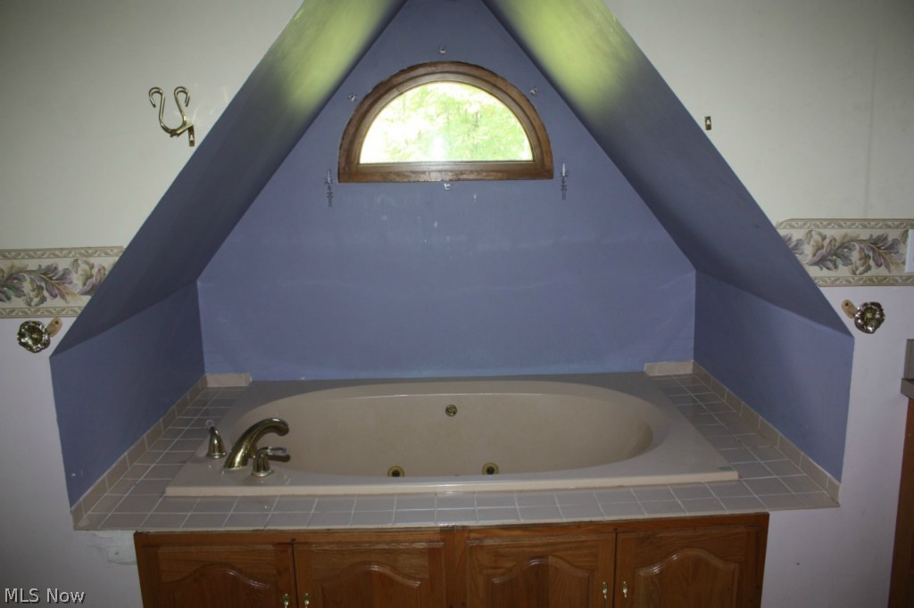 Connecticut Western Reserve - Residential