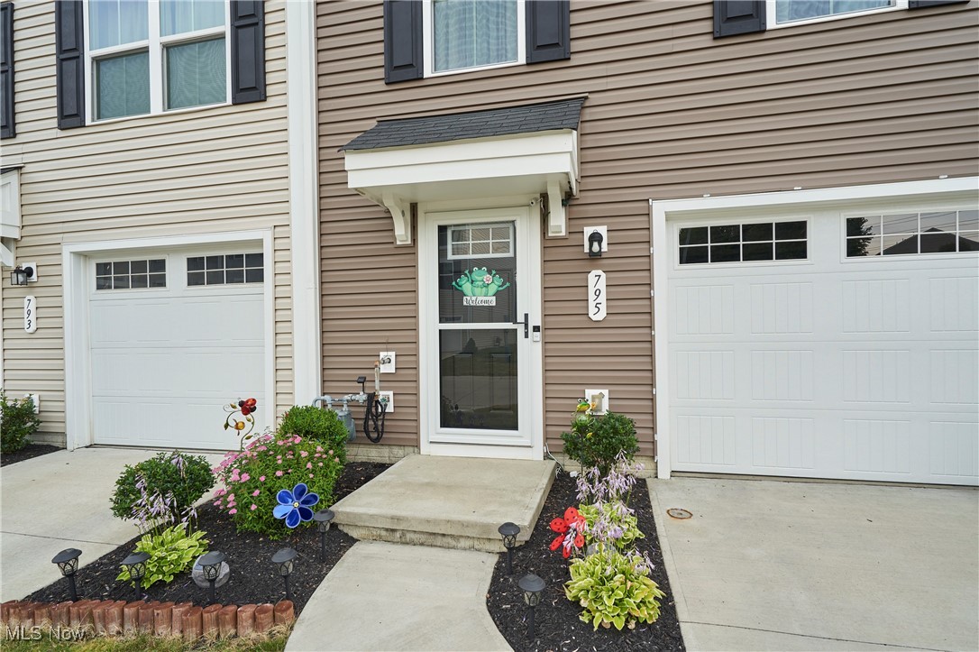 Painesville, Ohio 44077, United States, 3 Bedrooms Bedrooms, ,2 BathroomsBathrooms,Residential,Active,175132