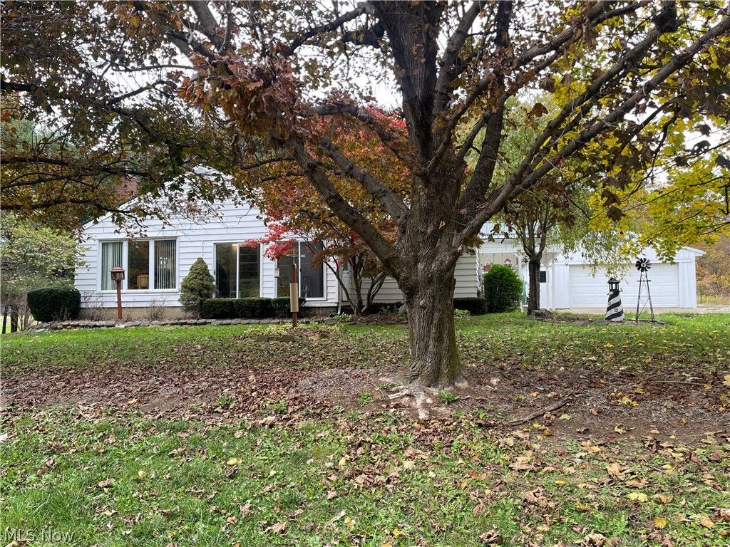Photo of 21899 Sycamore Road, Mount Vernon, OH 43050 (MLS # 5186632)
