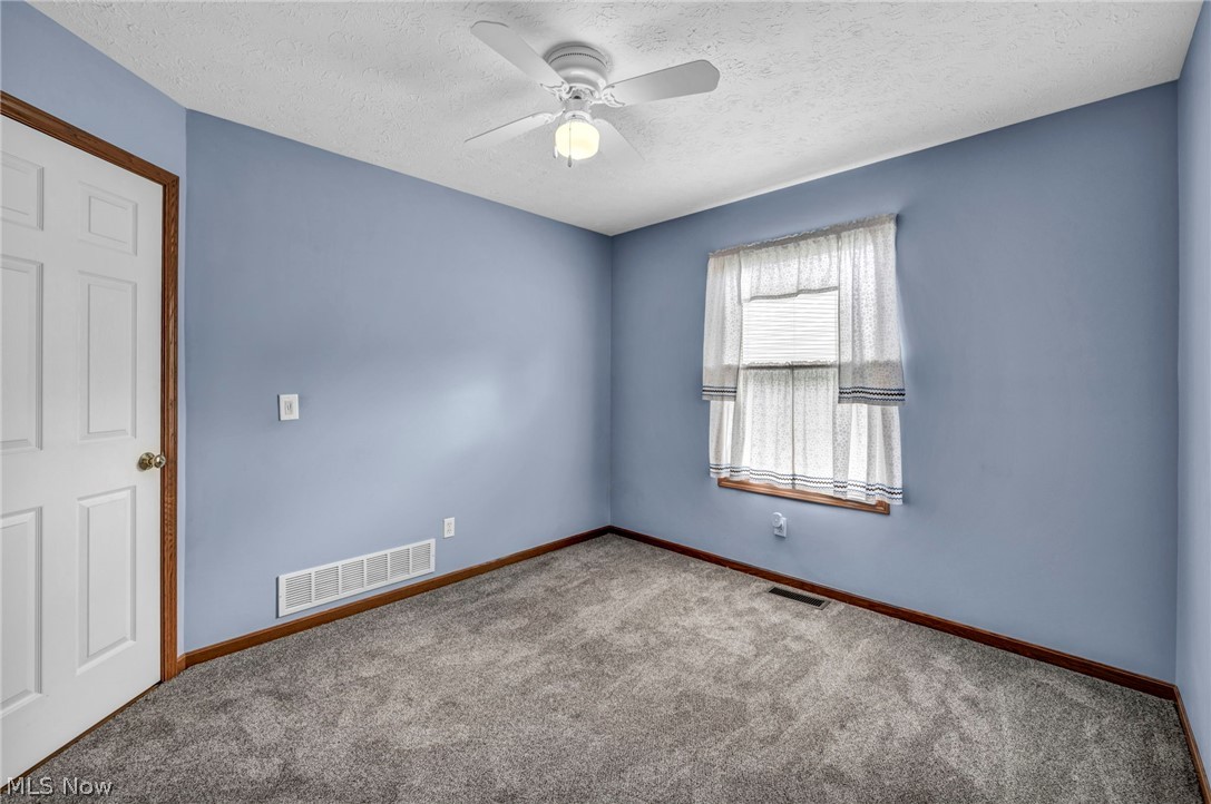 Stonehedge Condo - Residential