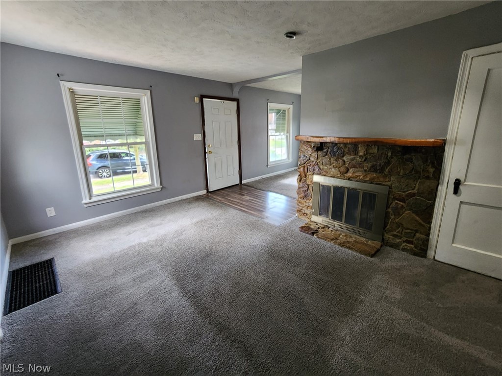 Mayfields/Belvoir Blvd Su - Residential