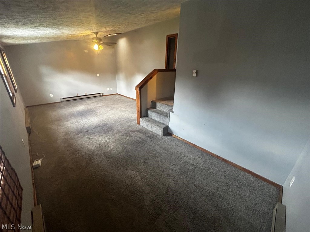 Mayfields/Belvoir Blvd Su - Residential