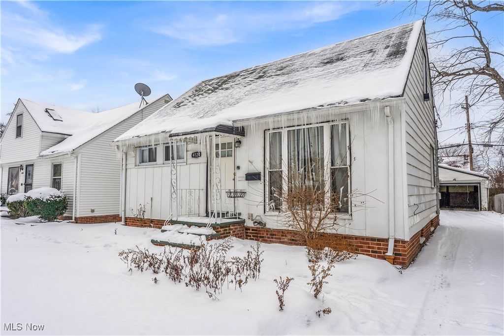 Photo of 4124 E 148th Street, Cleveland, OH 44128 (MLS # 5184743)