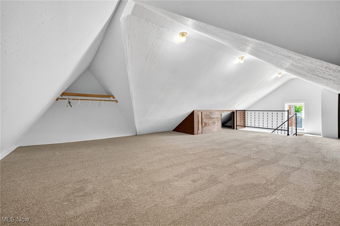 East Moreland - Residential Lease