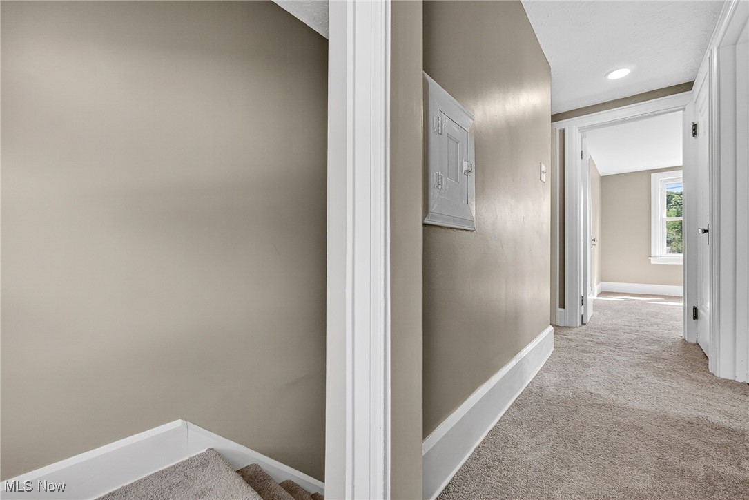 East Moreland - Residential Lease