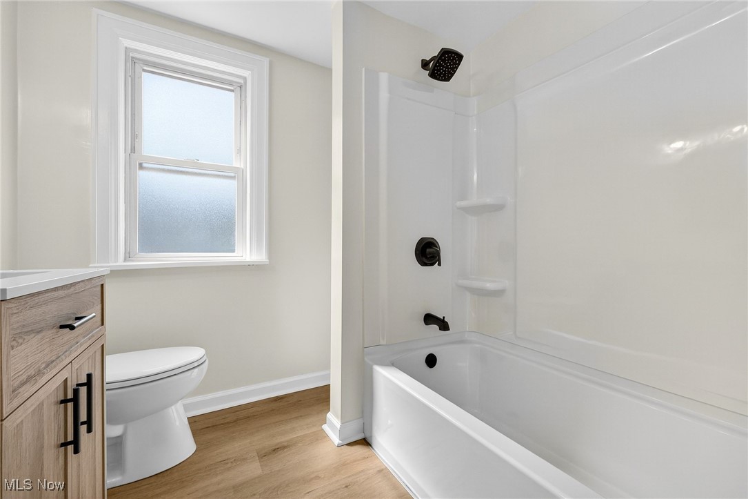 East Moreland - Residential Lease