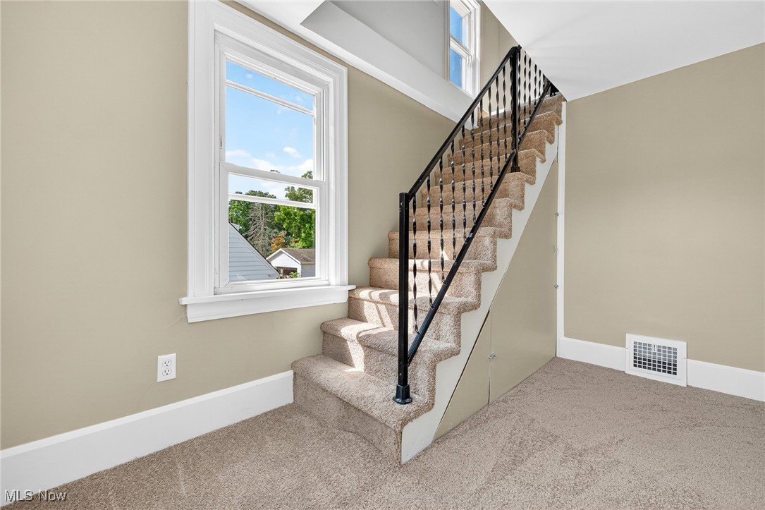 East Moreland - Residential Lease