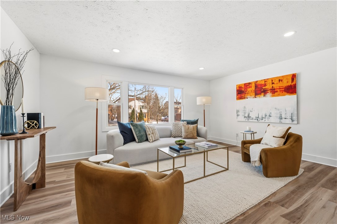 4338 Chanticleer Drive