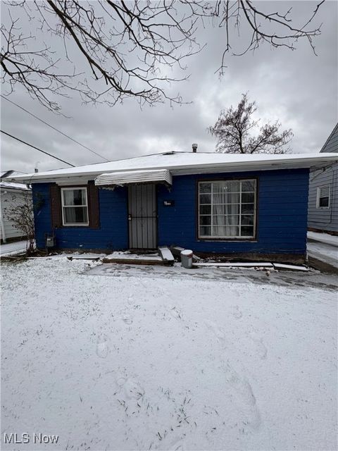 930 Wayside Road Cleveland OH 44110