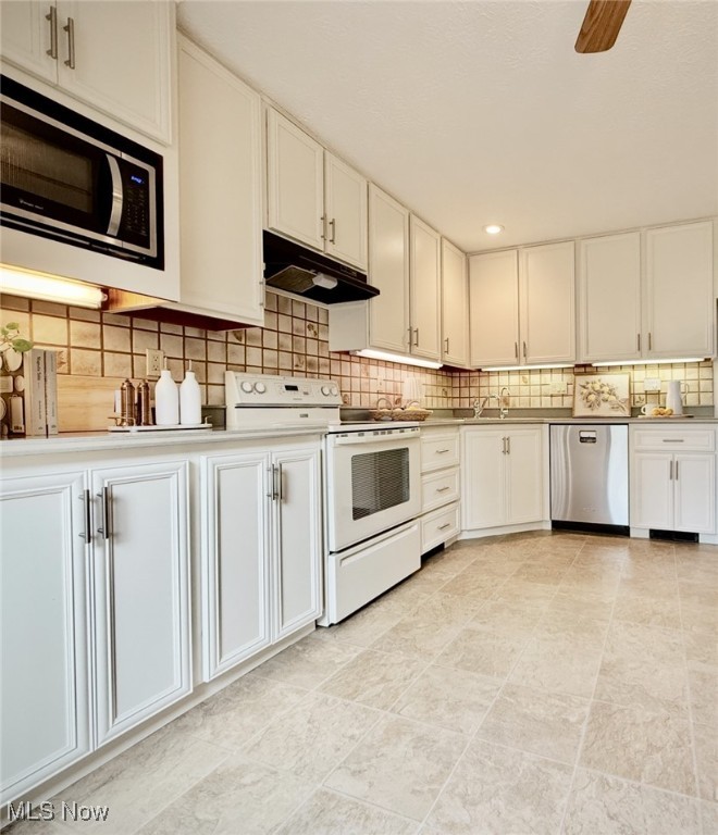 21520 Oak Bark Trail