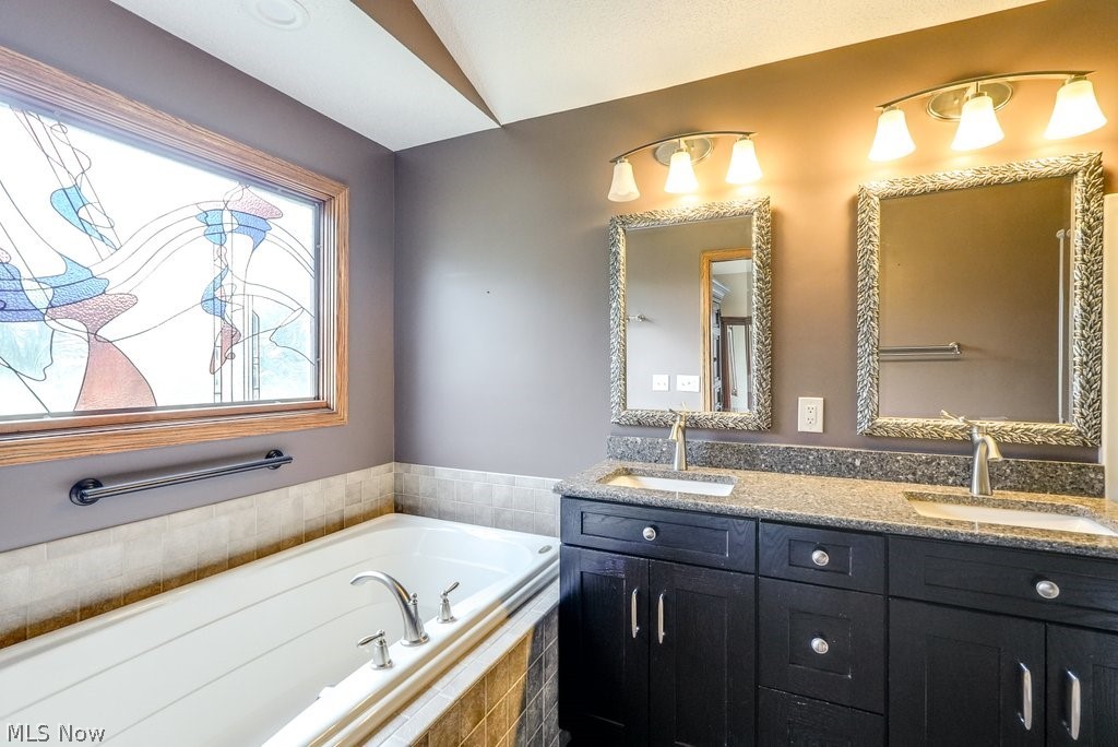 Oakridge Allt Ph IV - Residential