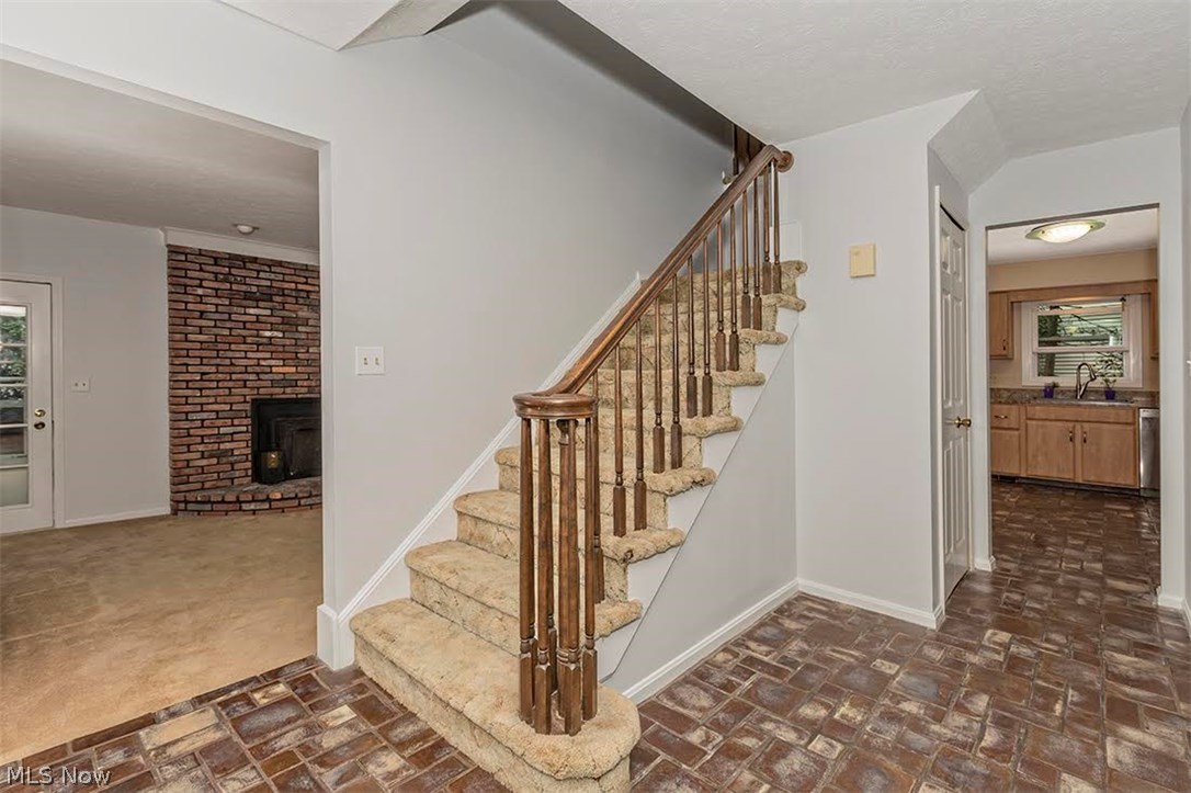 Ledge Hill - Residential