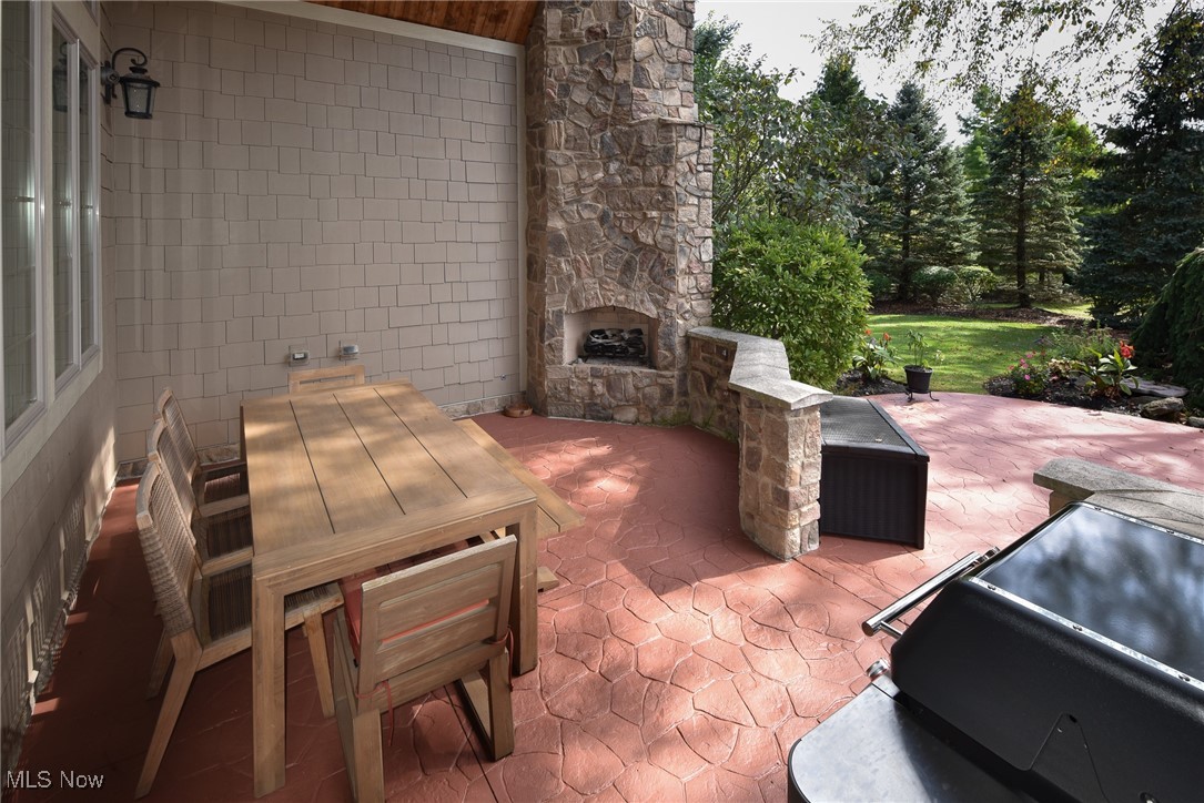 Legends Sterling Lks/Pepper Pi - Residential