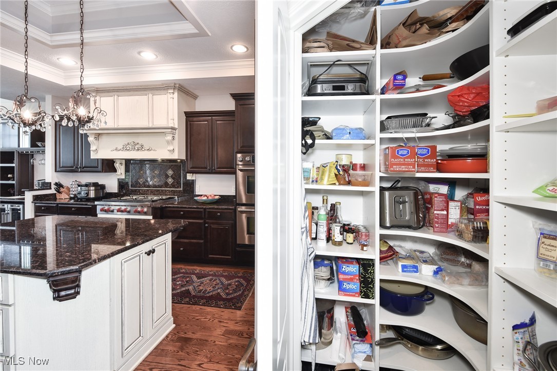 Legends Sterling Lks/Pepper Pi - Residential