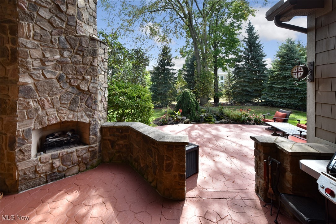 Legends Sterling Lks/Pepper Pi - Residential