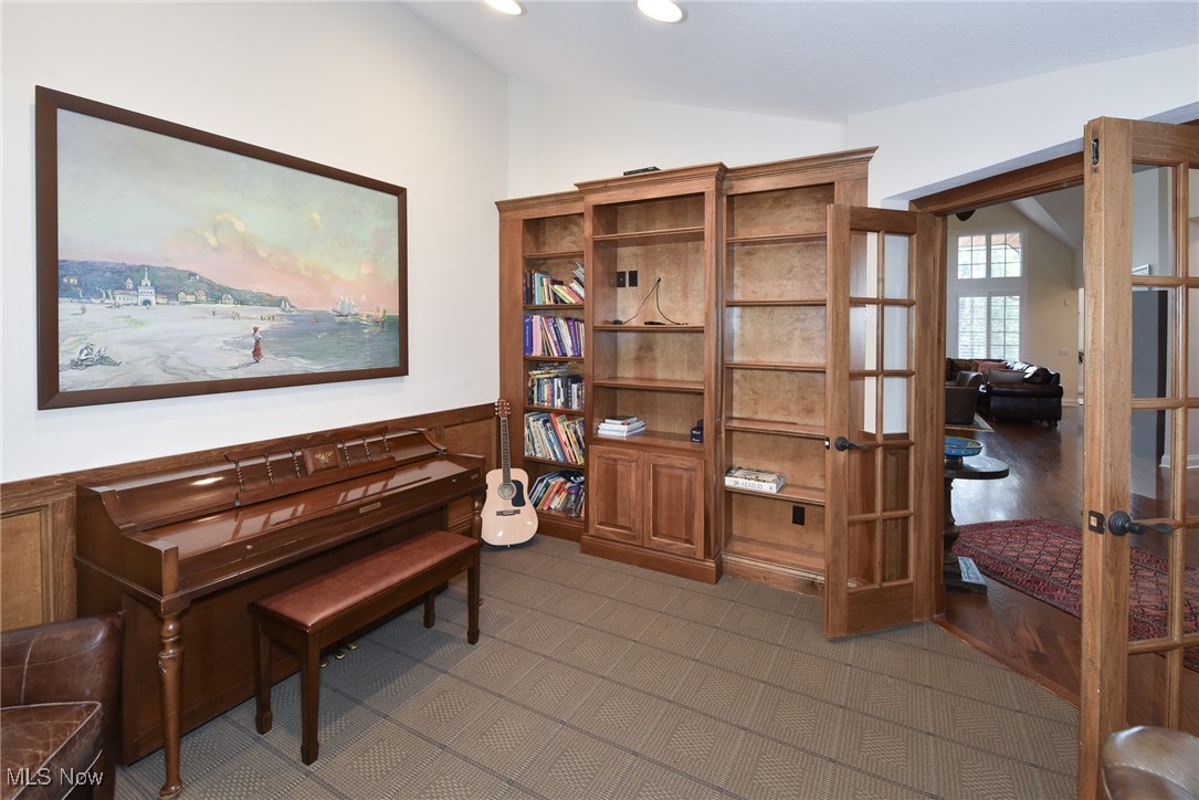 Legends Sterling Lks/Pepper Pi - Residential