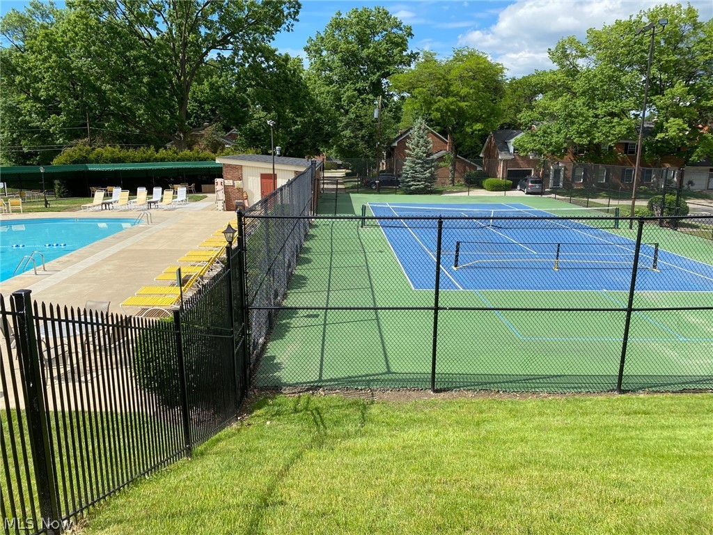 Georgetown Condo - Residential