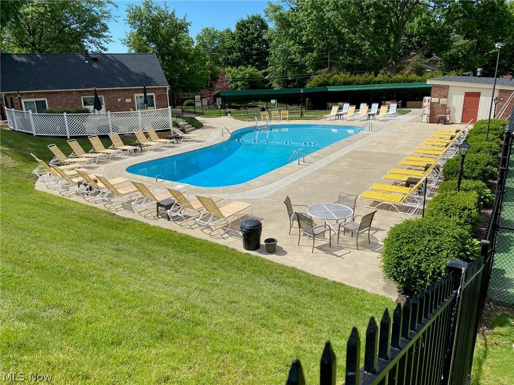 Georgetown Condo - Residential