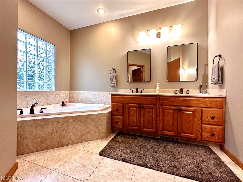 Oakwood Estates - Residential