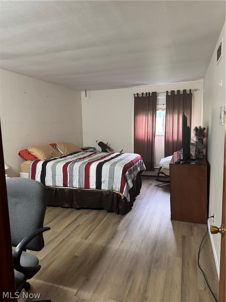 1042 County Rd 42