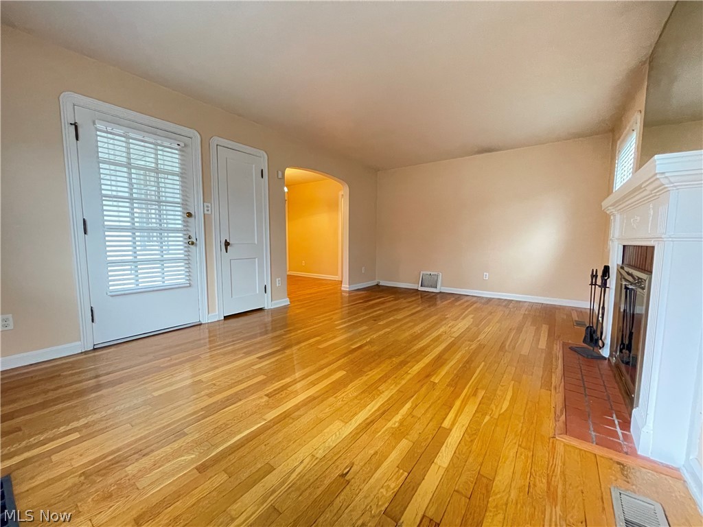 Goodhue Park - Residential Lease