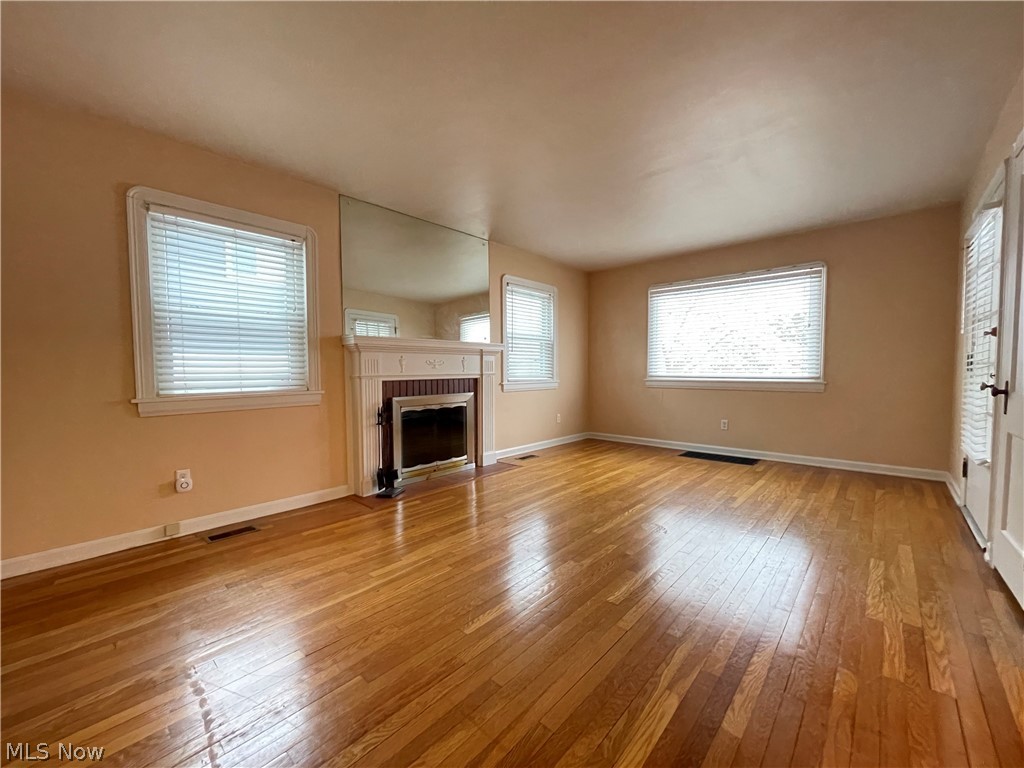 Goodhue Park - Residential Lease