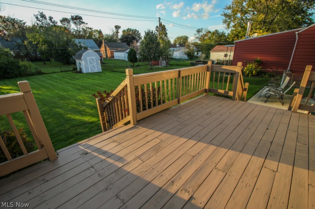 Broadfield - Residential