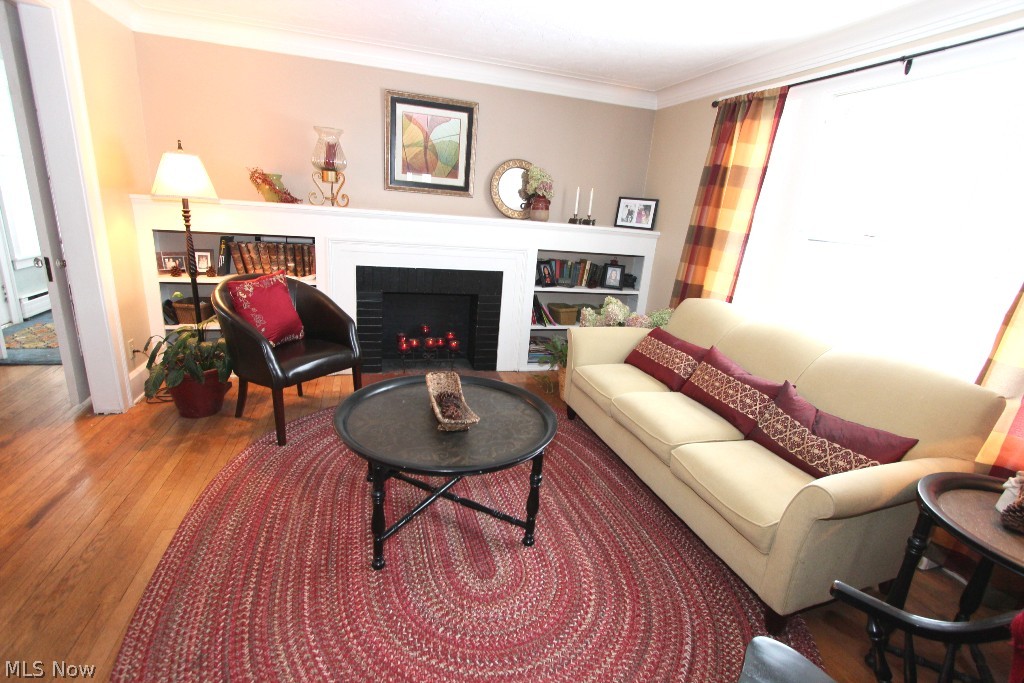 Elywood - Residential