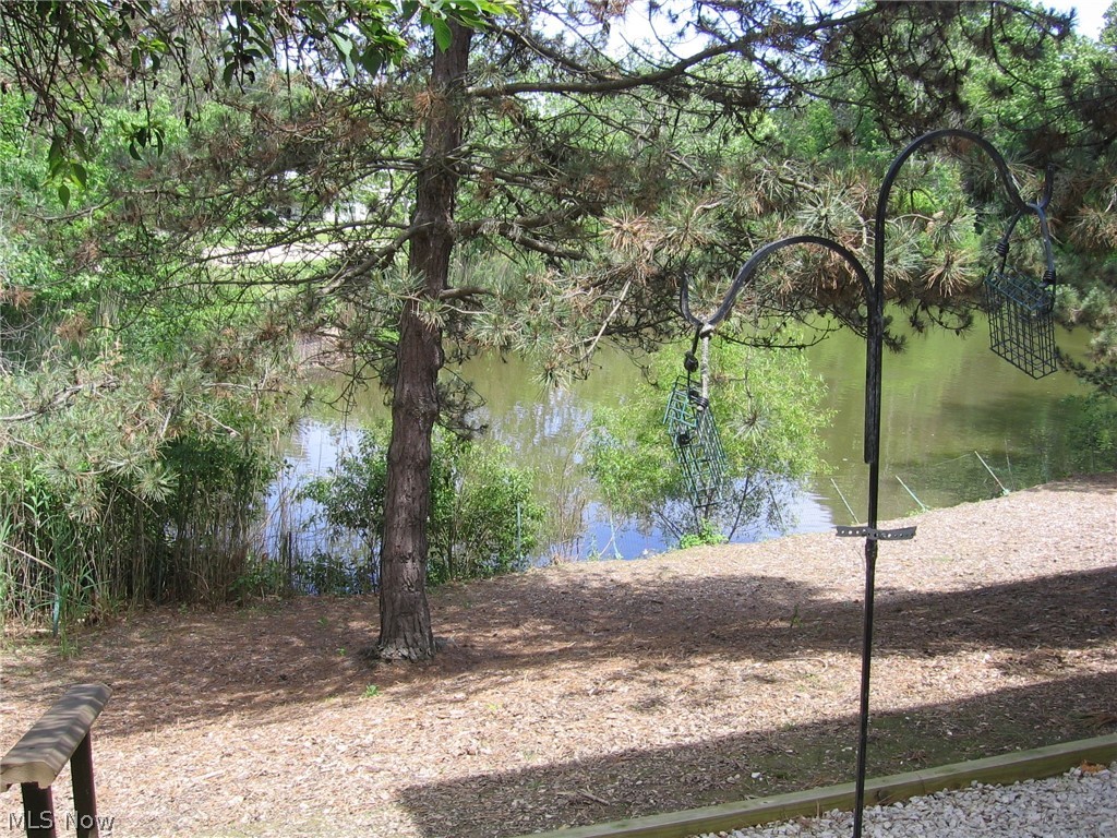 Governors Lake - Residential