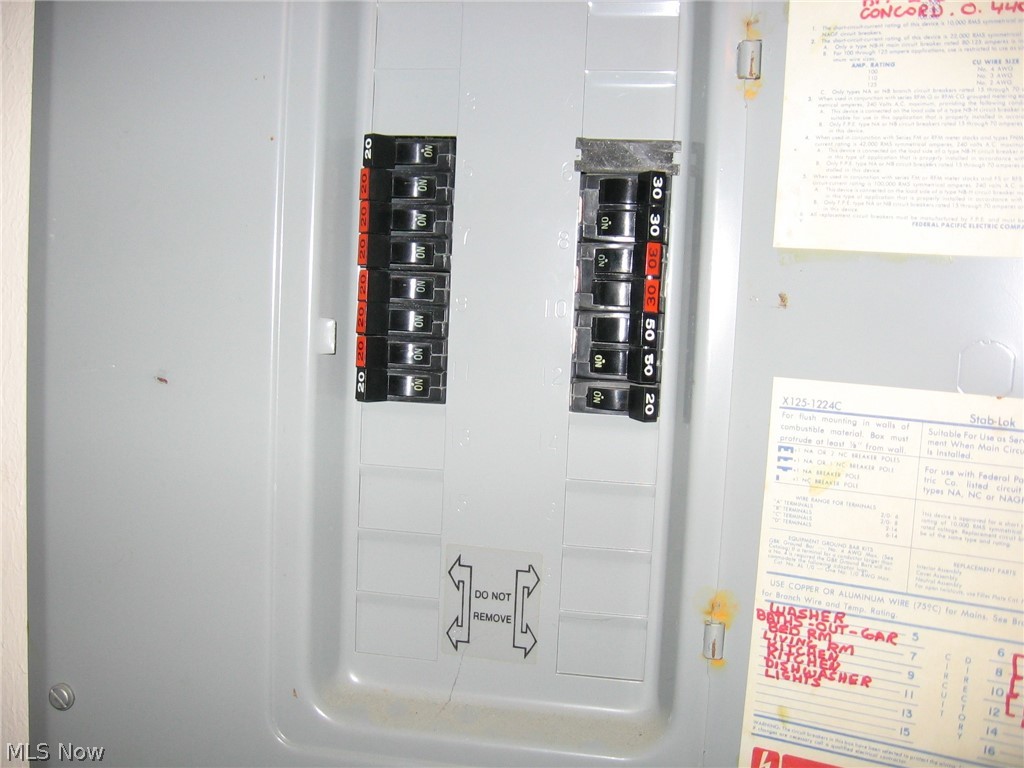 Governors Lake - Residential