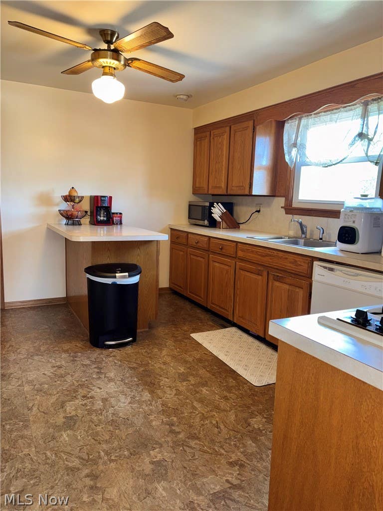 Photo of 1407 Valentine Circle NW, Canton, OH 44708 (MLS # 5222756)