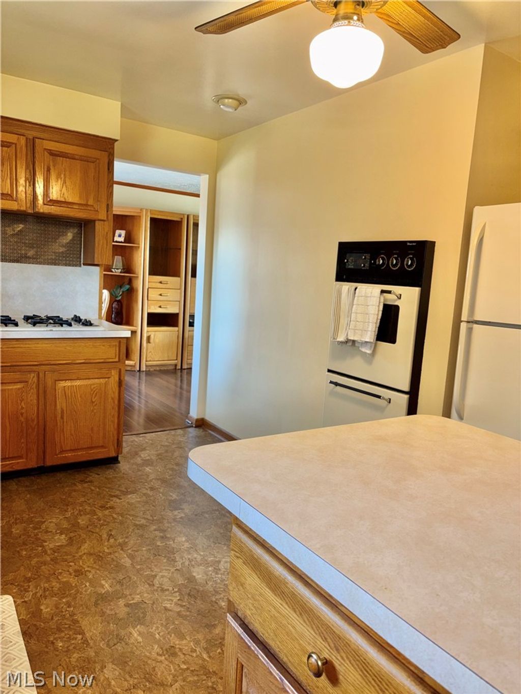 Photo of 1407 Valentine Circle NW, Canton, OH 44708 (MLS # 5222756)