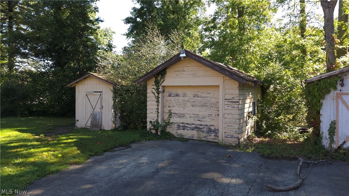 2021 Felicia Avenue