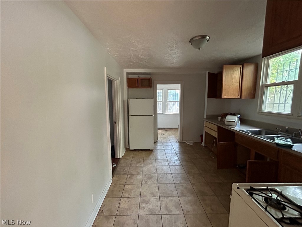 E T Hamilton & Others - Residential